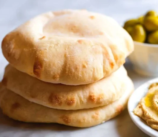 glycemic index of pita bread